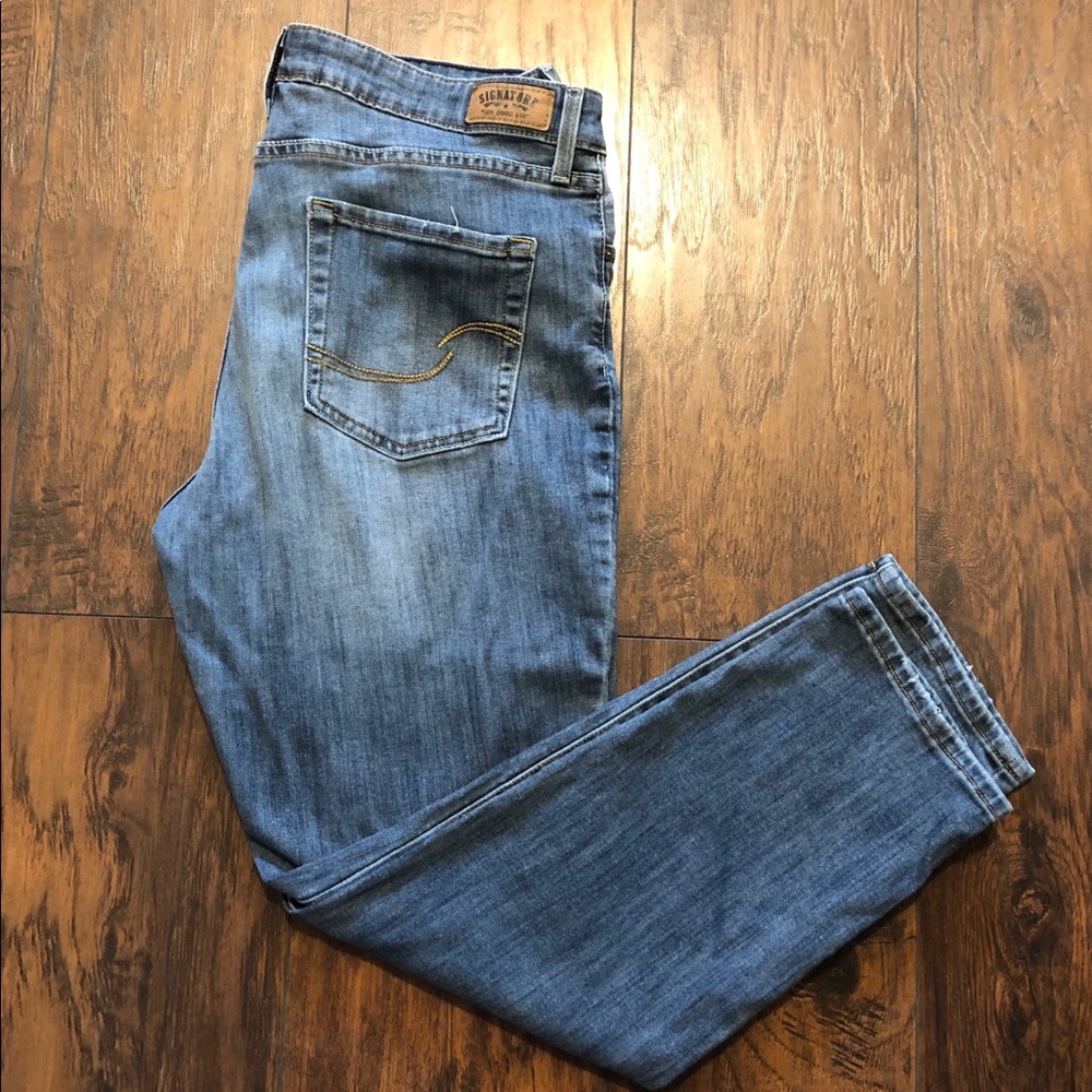 Levi Strauss Mid Rise Slim Cuffed